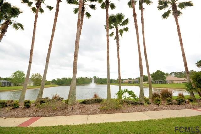 2 Lakeview Place in Palm Coast, FL